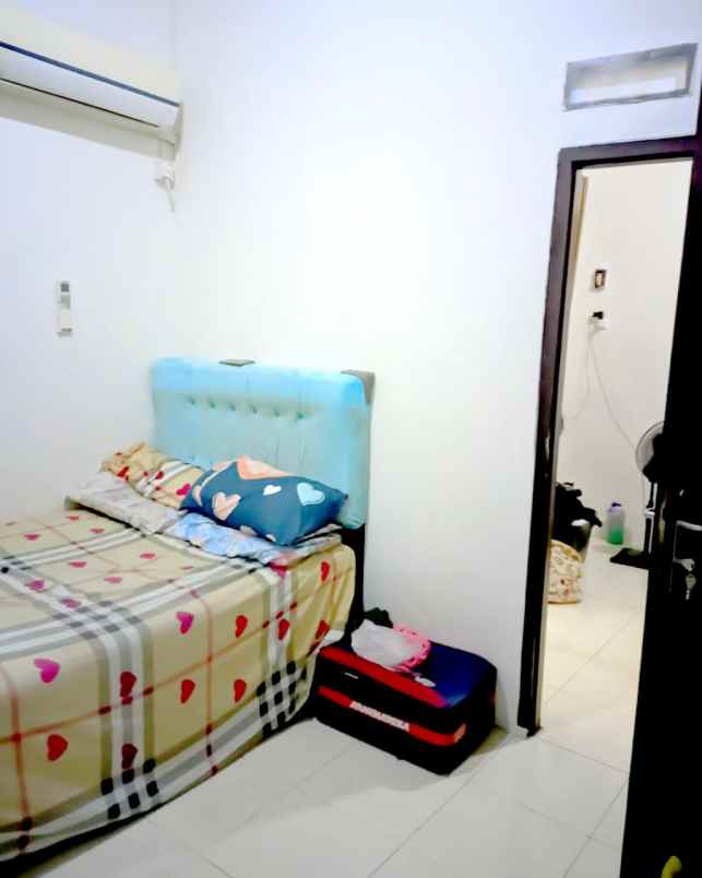 tinggal di sini semua serba dekat rumah puri serpong