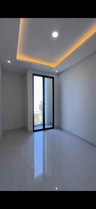 turun harga 400jt rumah baru minimalis 2 lantai