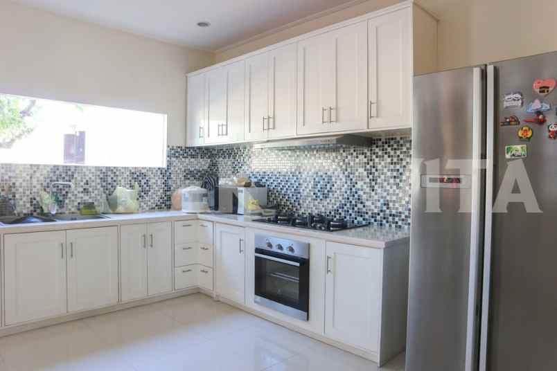 villa pantai keramas