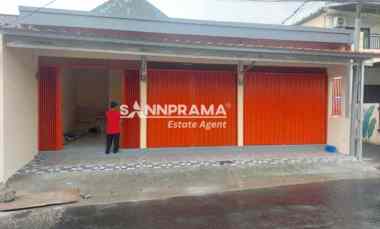 bangunan toko 3 pintu cagar alam selatan depok