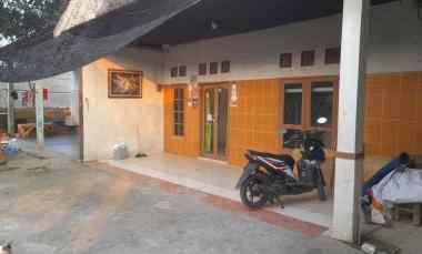 di kontrakan rumah tinggal bisa bulanan tahunan