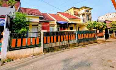 Dijual 2 Unit Rumah Gandeng di Sawangan Depok