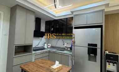 dijual apartemen apartemen podomoro city