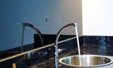 dijual apartemen grand sungkono lagoon venetian