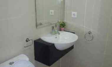 Dijual Madison Park Apartemen di Jakarta Barat, Semi Furnished