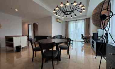 Veranda Residence Puri Indah 3BR Corner 139 M, Fully Furnished