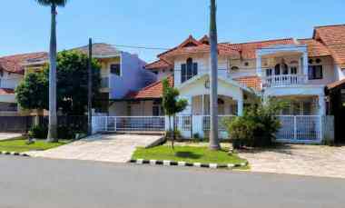 Rumah Mewah Luas 315m2 Harga 3.5M dekat Mall, Sekolahan, ATM Bekasi