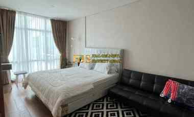 dijual apartemen the reiz condo