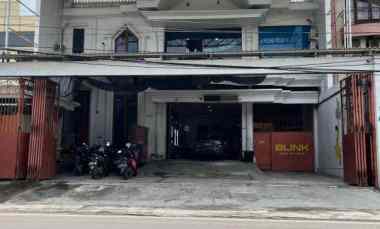 dijual bangunan komersial di raya biliton surabaya
