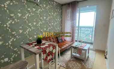 dijual cepat apartemen the reiz condo