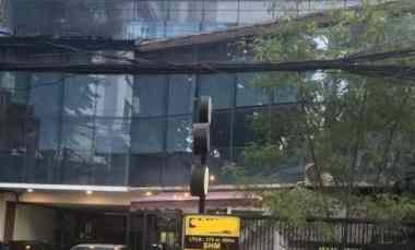 Dijual Cepat Gedung Perkantoran 3 Lantai Siap Pake