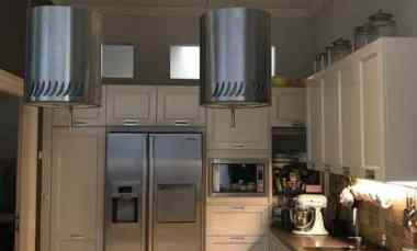 Dijual Cepat Rumah 2 Lantai, Ukuran Luas, Shm, di Pulomas