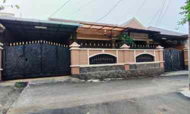 dijual cepat rumah bagus luas di jatiwaringin bekasi