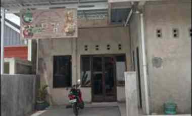 dijual cepat rumah dengan lokasi strategis