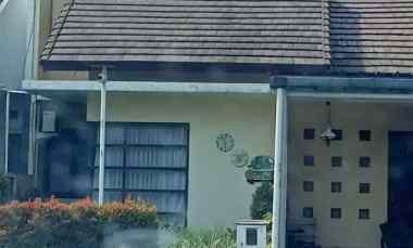 dijual cepat rumah di cluster the address