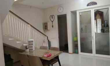 dijual cepat rumah topaz pokcan 2 lantai shm 1 4m nett