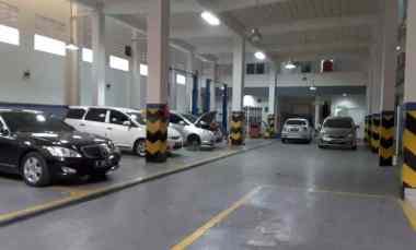 dijual cepat showroom ex proton didepok bu buru ya