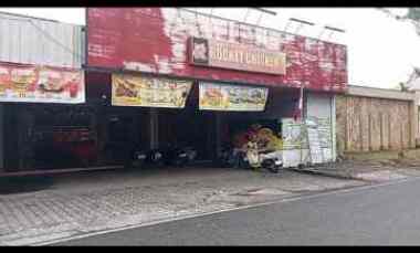 dijual depot usaha ayam goreng di bramen klaten