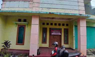 dijual disewakan rumah strategis