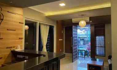 dijual gedung bekas salon lokasi strategis di larangan