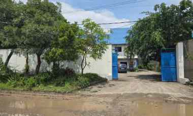 dijual gudang di surimulia surabaya