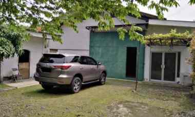 dijual gudang siap pakai di raya abdul fatah bogor