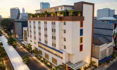 dijual hotel blok m