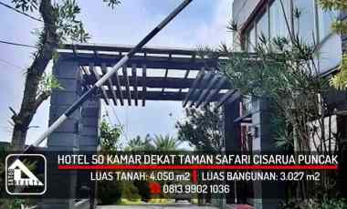 Hotel 50 Kamar di Jalan Utama Puncak Raya, Cisarua, Bogor