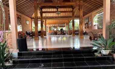 dijual joglo beserta rumah hunian