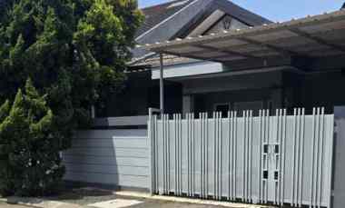 dijual komplek perumahan singgasana pradana bandung