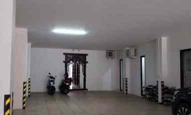 dijual kost gandaria selatan