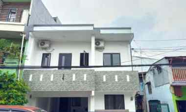 dijual kost jl kayu manis timur kayu