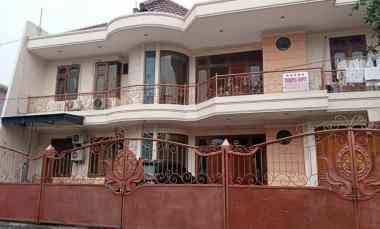 dijual kost jl siwalankerto dukuh