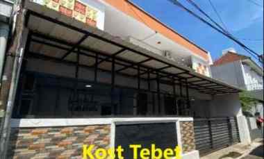 dijual kost jl tebet barat