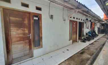 dijual kost lengkong gudang timur