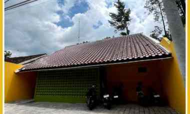 Dijual Kost 11 Pintu dalam Ringroad Maguwo - 2 menit Ringroad Utara