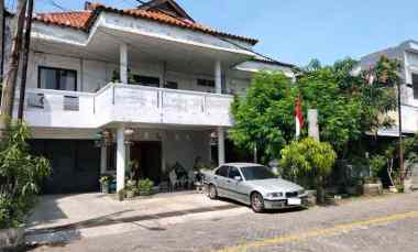dijual kost medokan sawah