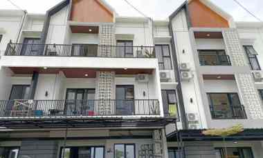 dijual kost perum graha agung jl chili