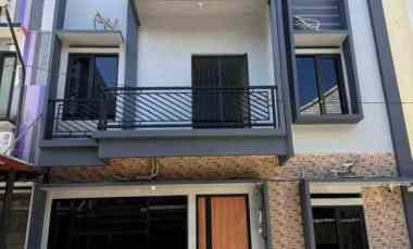 dijual kost soekarno hatta suhat kota