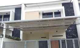 Rumah Dijual di Jl. Sariwangi Indah