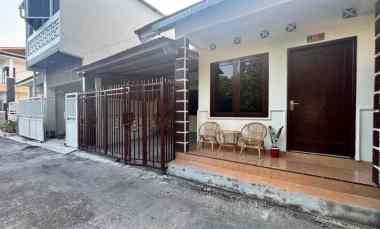 Dijual Murah, Rumah Semi Furnish di Wedomartani