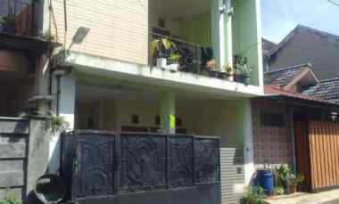 dijual ngebut rumah selangkah ke borma permata cimahi