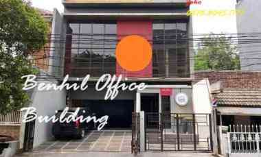 Gedung Kantor Cantik 4 Lt Area Istimewa Bendungan Hilir, Jakpus