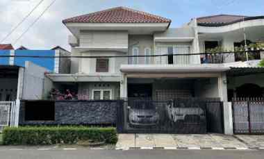 Rumah Minimalis Modern dalam Komplek Lokasi Sangat Strategis Bintaro
