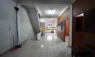 Dijual/Disewakan Ruko Gandeng Siap Huni di Jalan Gatot Subroto Medan