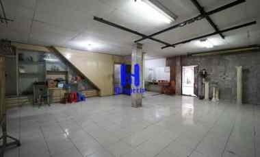 Dijual/Disewakan Ruko Gandeng 3,5 Tingkat di Jalan Gatot Subroto