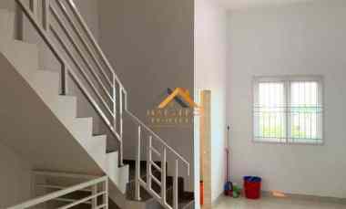 Dijual Ruko 3,5 Tingkat Kondisi Siap Huni jl. Karya Cilincing - Medan
