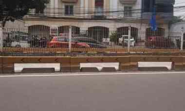 Ruko 4 1/2 Lantai Hadap Jalan Raya Boulevard Mampang Prapatan