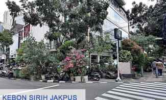 Dijual Komersial Gedung Perkantoran 5 Lantai di Menteng Jakarta Pusat