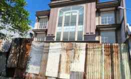 Jual Gedung Kosong Cocok untuk Kantor di Jalan Raya Jemursari
